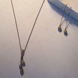 Earring & Necklace Set